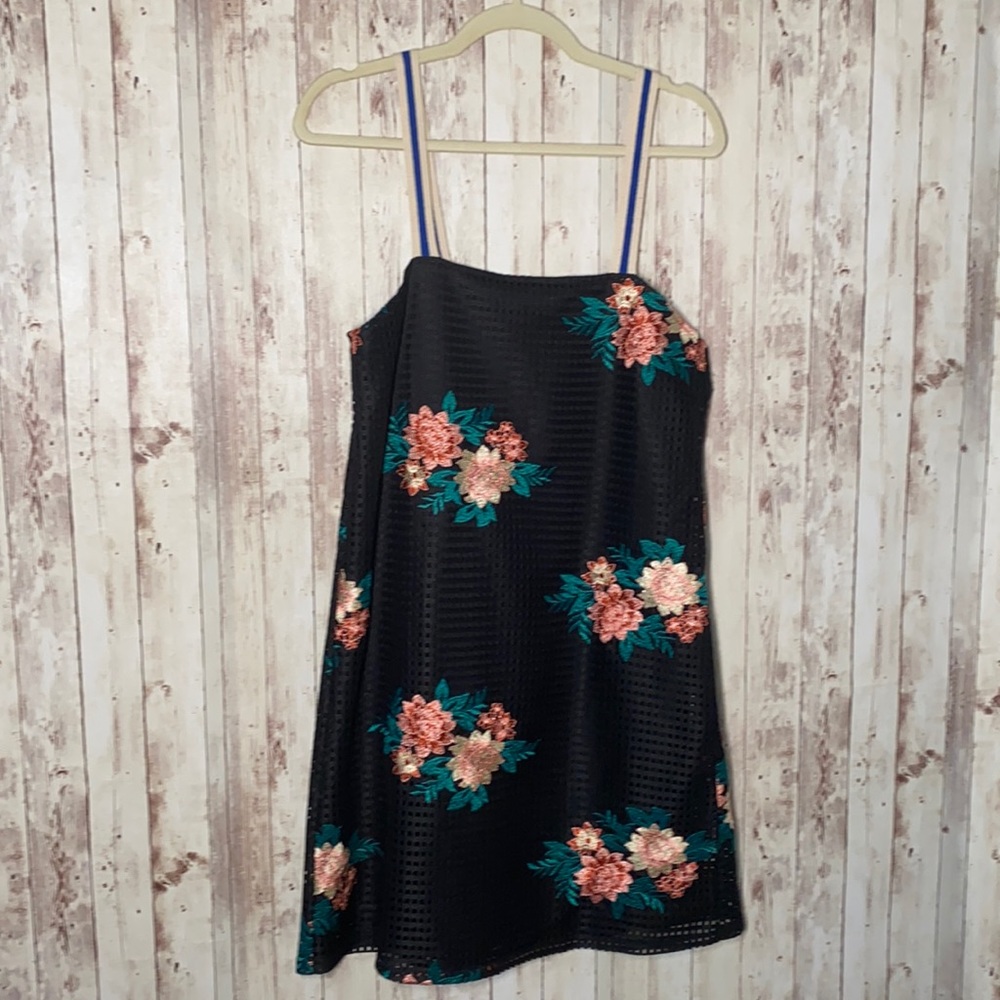Doll floral dress
